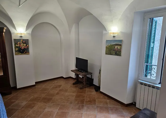 Casa Monique * Badalucco